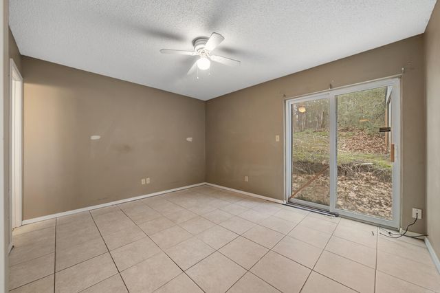 167 Chelle St, Hot Springs, AR 71913