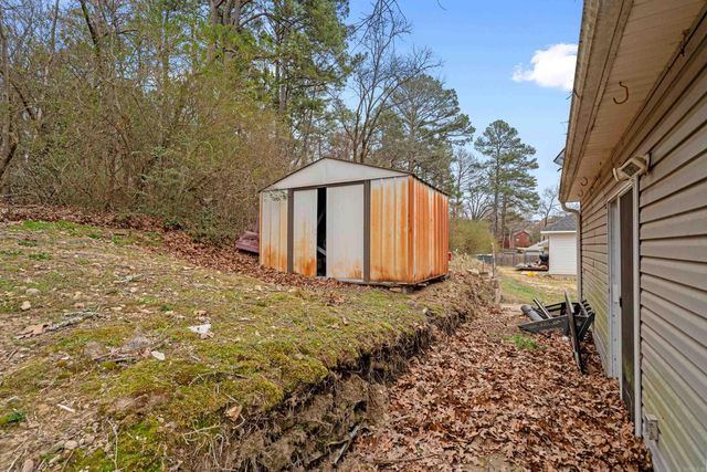 167 Chelle St, Hot Springs, AR 71913