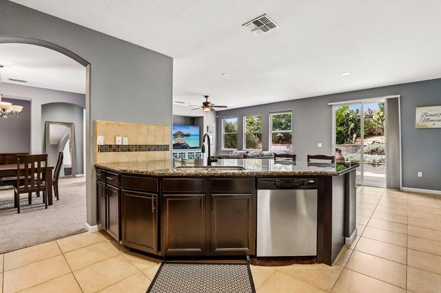 9008 Clarissa Dr, Orangevale, CA 95662