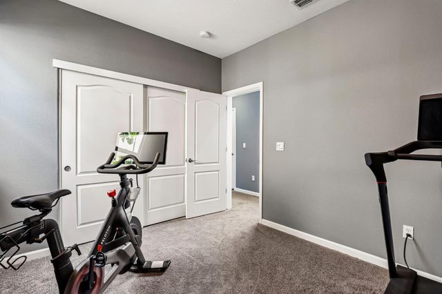 9008 Clarissa Dr, Orangevale, CA 95662