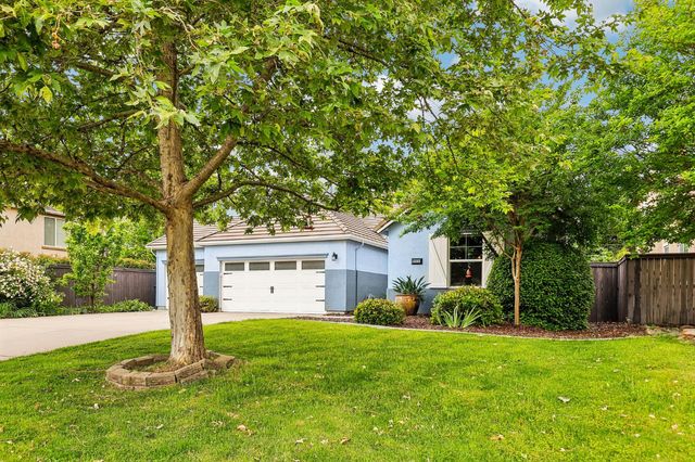 9008 Clarissa Dr, Orangevale, CA 95662