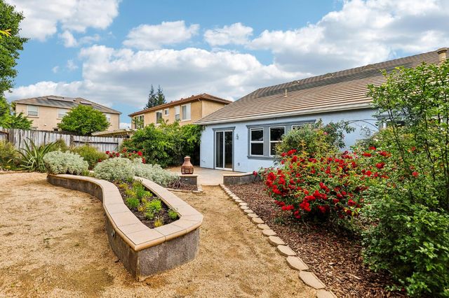 9008 Clarissa Dr, Orangevale, CA 95662