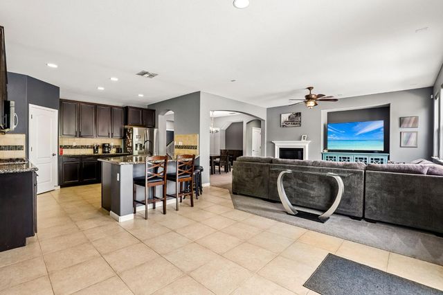 9008 Clarissa Dr, Orangevale, CA 95662