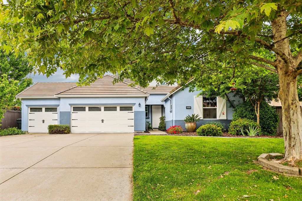 9008 Clarissa Dr, Orangevale, CA 95662