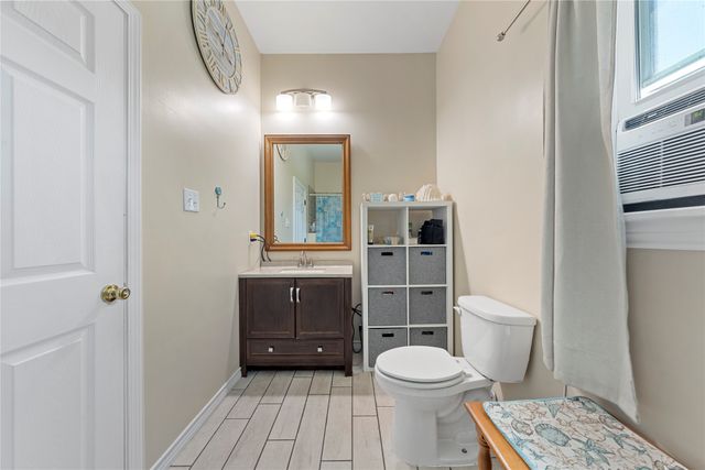 1571 Highland Parkway, China Spring, TX 76633