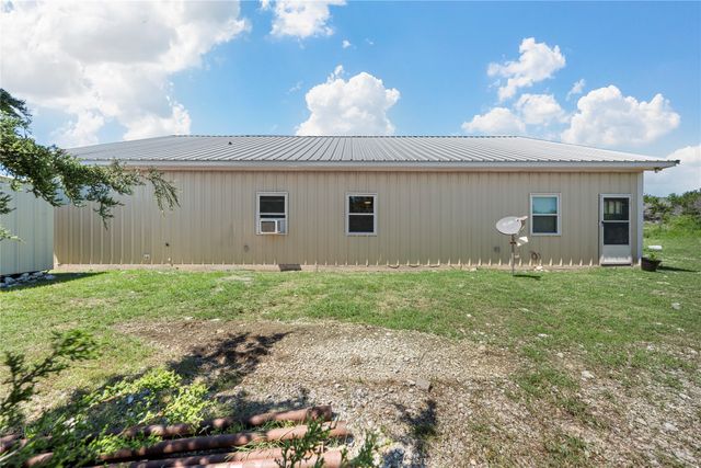 1571 Highland Parkway, China Spring, TX 76633