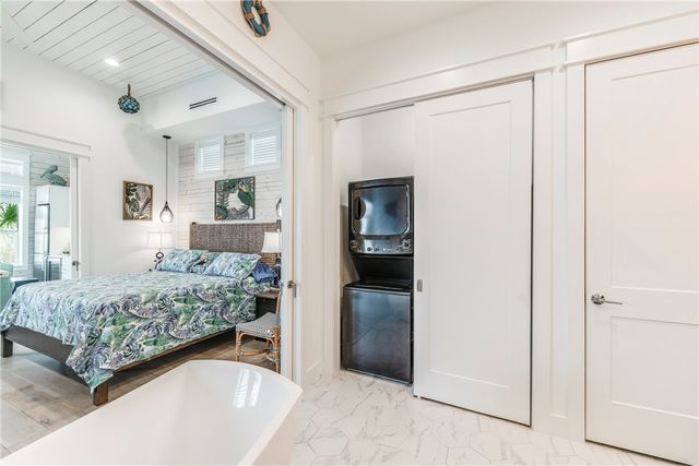 600 Center Square North 17, Port Aransas, TX 78373