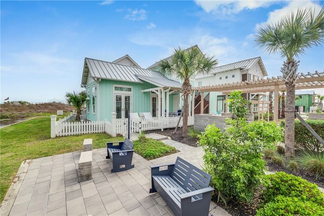 600 Center Square North 17, Port Aransas, TX 78373