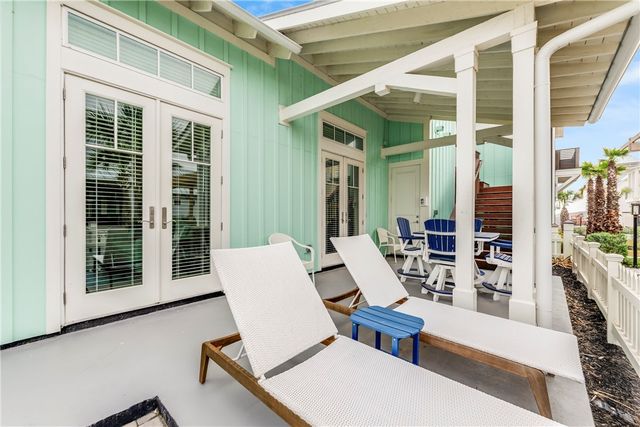 600 Center Square North 17, Port Aransas, TX 78373