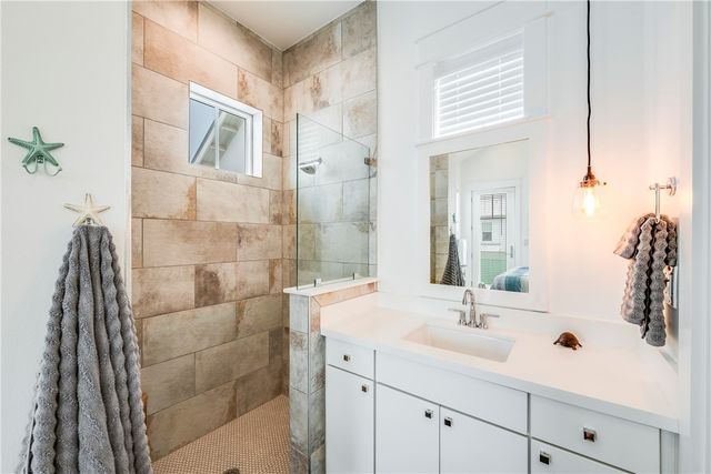 600 Center Square North 17, Port Aransas, TX 78373