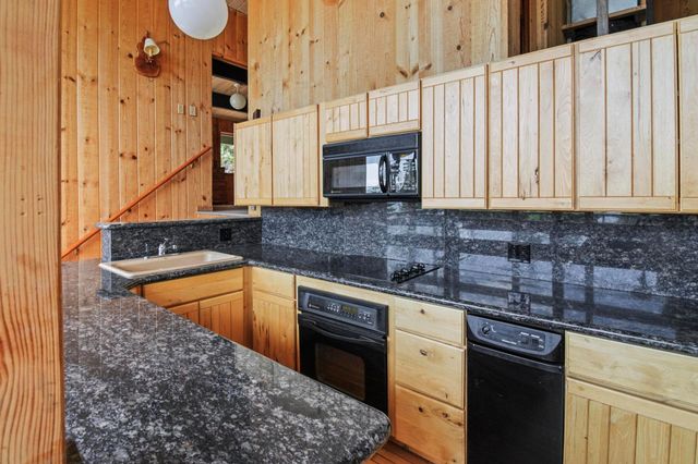 9042 Woodland Drive, Tahoma, CA 96141