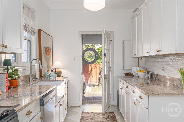 520 E 53rd Street, Savannah, GA 31405