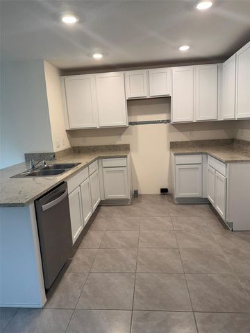 1663 HAZY SEA DRIVE, Plant City, FL 33565