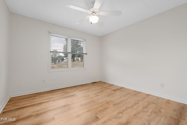 105 Millstone Drive, Johnson City, TN 37615