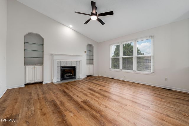 105 Millstone Drive, Johnson City, TN 37615