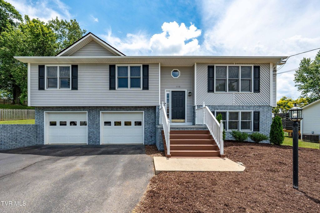105 Millstone Drive, Johnson City, TN 37615