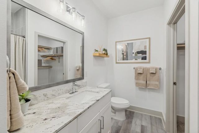2020 Grandway Drive 9312, Katy, TX 77449