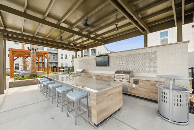 2020 Grandway Drive 9312, Katy, TX 77449