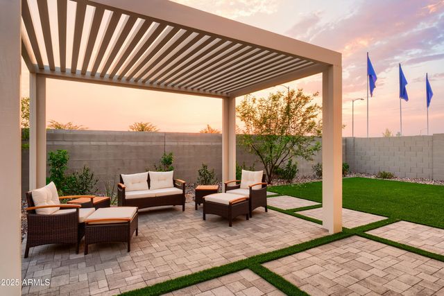4958 W STRAY HORSE Lane, Laveen, AZ 85339