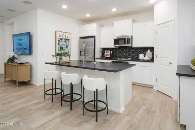 4958 W STRAY HORSE Lane, Laveen, AZ 85339