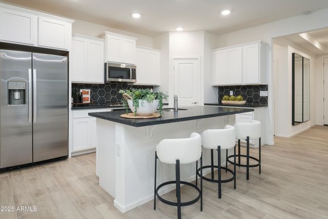 4958 W STRAY HORSE Lane, Laveen, AZ 85339