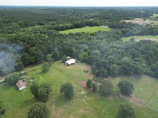 150 Norfolk, Gilmer, TX 75640