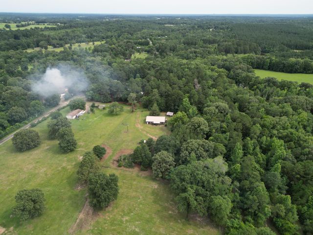 150 Norfolk, Gilmer, TX 75640