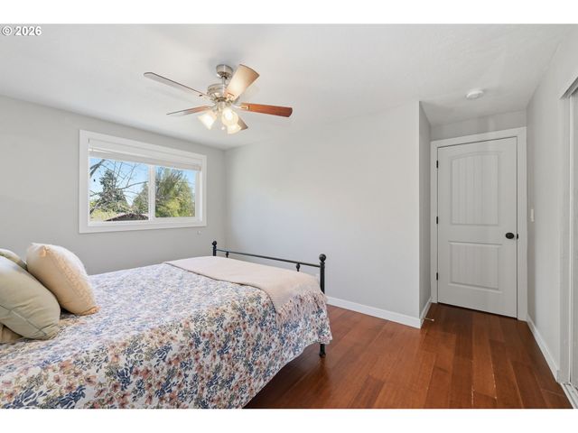 2612 SAGE St, Eugene, OR 97404