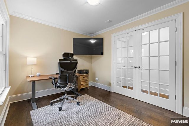 379 Butternut Avenue, Wyckoff, NJ 07481