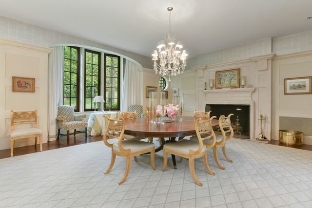 15 Claridge Drive, Weston, MA 02493