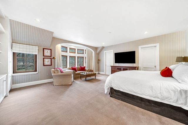 15 Claridge Drive, Weston, MA 02493