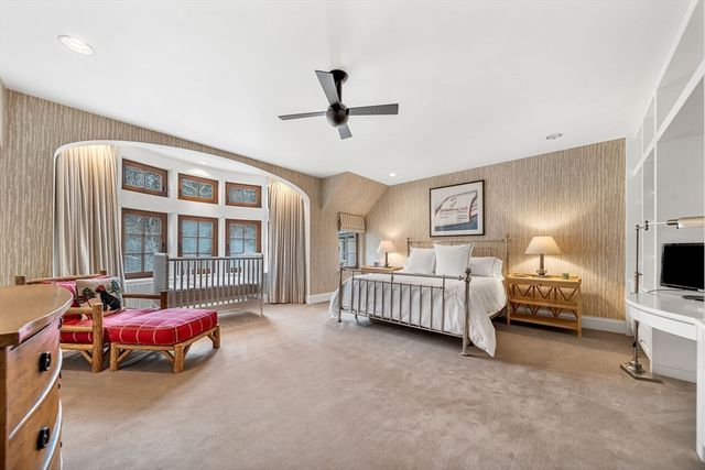 15 Claridge Drive, Weston, MA 02493