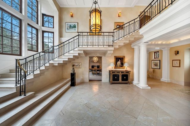 15 Claridge Drive, Weston, MA 02493