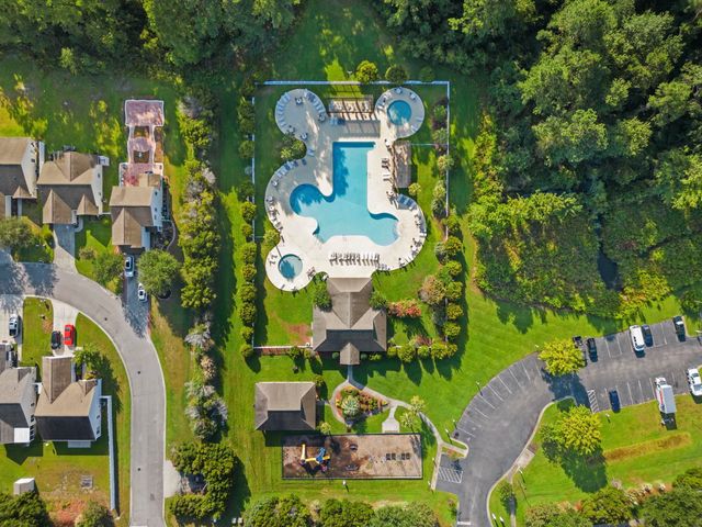 3030 Hollybrooke Dr., Myrtle Beach, SC 29579