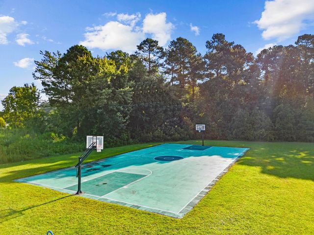 3030 Hollybrooke Dr., Myrtle Beach, SC 29579