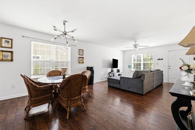 3030 Hollybrooke Dr., Myrtle Beach, SC 29579
