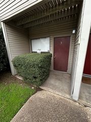 1902 Dartmouth Street M-5, College Station, TX 77840