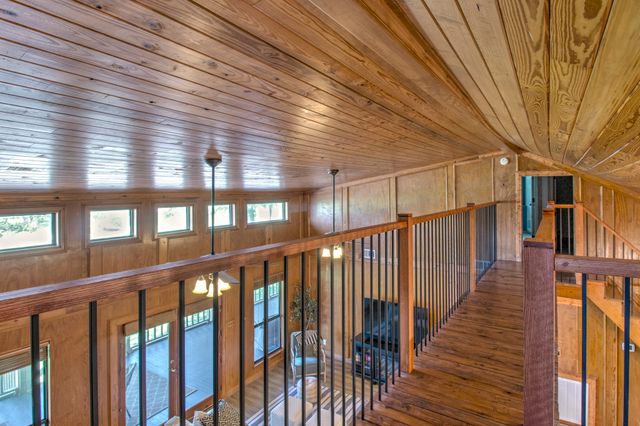 413 Cocopa Drive, Lake Kiowa, TX 76240