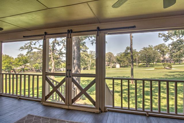 413 Cocopa Drive, Lake Kiowa, TX 76240