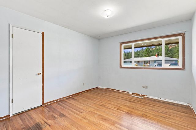 3333 W Woodside Ave, Spokane, WA 99208
