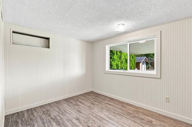 3333 W Woodside Ave, Spokane, WA 99208