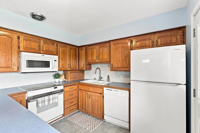 3333 W Woodside Ave, Spokane, WA 99208