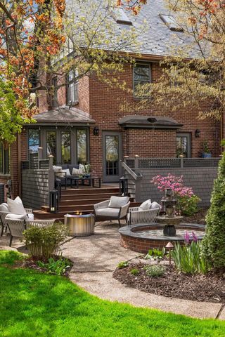 1932 Kenwood Parkway, Minneapolis, MN 55405
