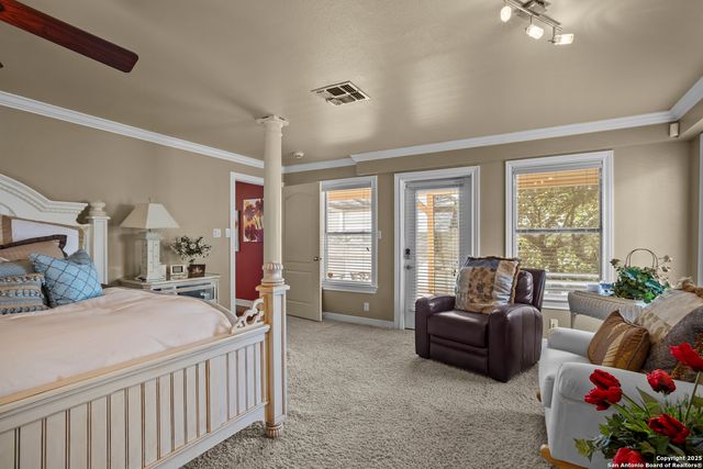 481 Private Road 2610, Mico, TX 78056