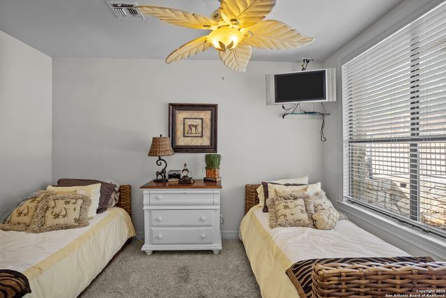 481 Private Road 2610, Mico, TX 78056