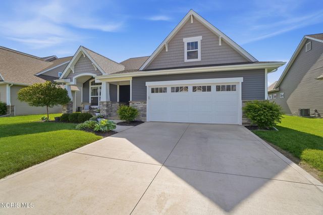 3909 Ten Mile Creek Drive, Sylvania, OH 43560