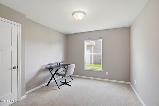 3909 Ten Mile Creek Drive, Sylvania, OH 43560