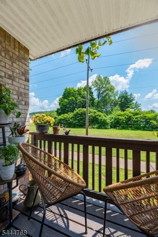 114 Federal Hill Rd, Pompton Lakes Boro, NJ 07442