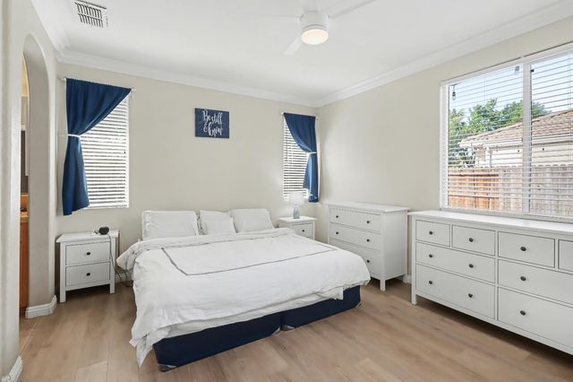 5042 Jurgenson Way, Elk Grove, CA 95757