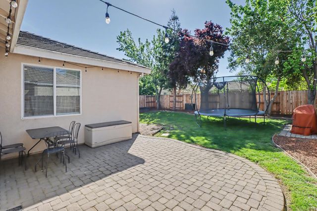 5042 Jurgenson Way, Elk Grove, CA 95757